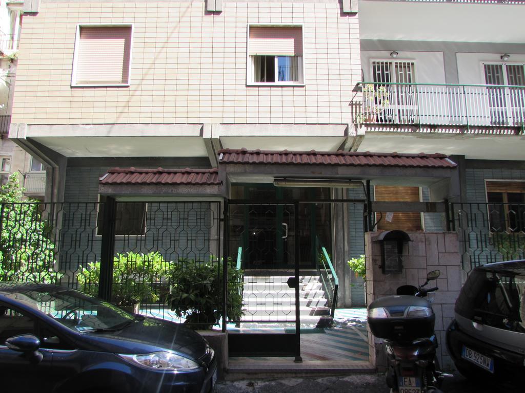 Dimora Nini Villa Наполи Екстериор снимка